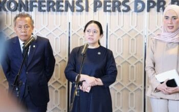 Puan Hormati Putusan MK, DPR Siap Tindak Lanjuti Penegasan Pilkada Langsung 3 Puan Hormati Putusan MK, DPR Siap Tindak Lanjuti Penegasan Pilkada Langsung