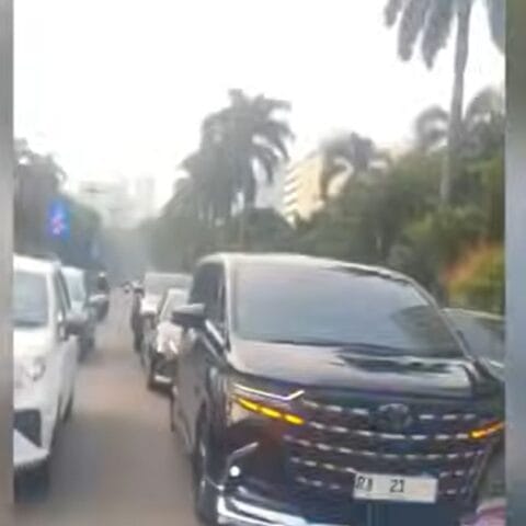 Viral Patwal RI 21 Diduga Pepet Pengemudi di Senayan, Polda Metro Dalami