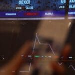 Volume Pasar Belum Pulih, IHSG Tetap Menguat 2,28%