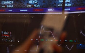 Volume Pasar Belum Pulih, IHSG Tetap Menguat 2,28% 7 Volume Pasar Belum Pulih, IHSG Tetap Menguat 2,28%