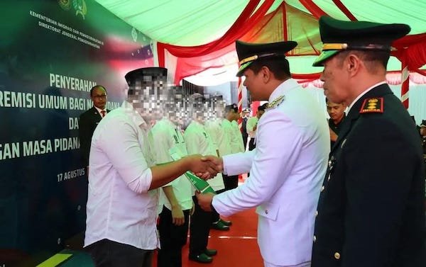93 Warga Binaan Rutan Bantaeng Terima Remisi HUT RI ke-81 1 93 Warga Binaan Rutan Bantaeng Terima Remisi HUT RI ke-81