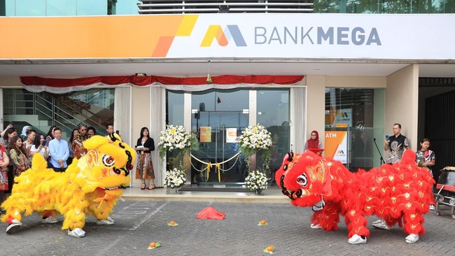 Bank Mega Resmikan Kantor Regional Jakarta 3 di Gading Serpong 1 Bank Mega Resmikan Kantor Regional Jakarta 3 di Gading Serpong
