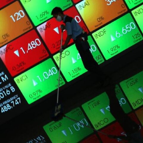 BEI Bersiap Hapus Batas Minimum Harga Saham Rp50, Saham Gocap Berpeluang Turun Lebih Rendah 11 BEI Bersiap Hapus Batas Minimum Harga Saham Rp50, Saham Gocap Berpeluang Turun Lebih Rendah