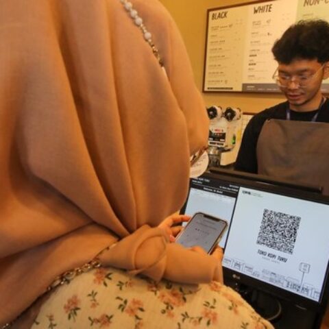 BI Perluas MDR QRIS 0% untuk Semua Merchant Hingga Rp100.000