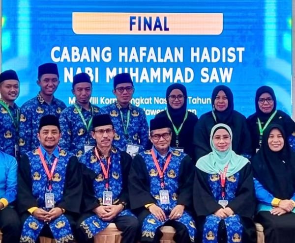 Dosen UNM Hikmatul Laila Juara Harapan II MTQ KORPRI Nasional 2026 1 Dosen UNM Hikmatul Laila Juara Harapan II MTQ KORPRI Nasional 2026