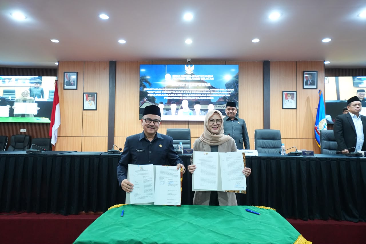 DPRD Sulsel Setujui Dua Ranperda Strategis yang Diajukan Pemprov 1 DPRD Sulsel Setujui Dua Ranperda Strategis yang Diajukan Pemprov