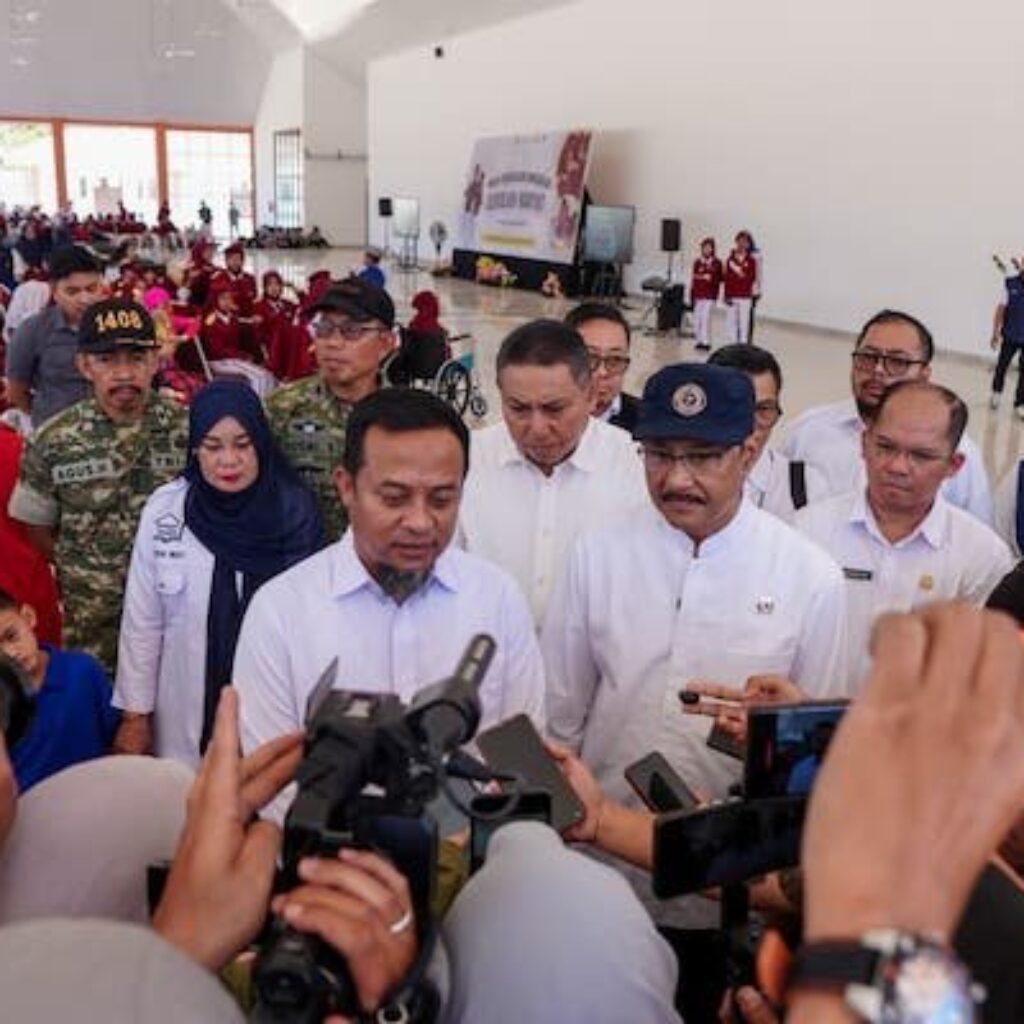 Gubernur Sulsel Dampingi Mensos Tinjau Sekolah Rakyat Terintegrasi 3 di Sudiang