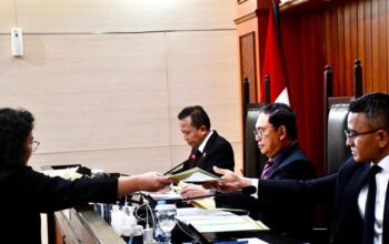 KPPU Periksa Dugaan Keterlambatan Notifikasi Akuisisi Mandala Finance oleh MUFG 8 KPPU Periksa Dugaan Keterlambatan Notifikasi Akuisisi Mandala Finance oleh MUFG