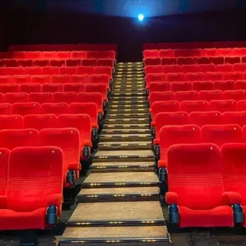 Laba CNMA Anjlok 40 Persen di Semester I-2026, Pendapatan Tiket Turun