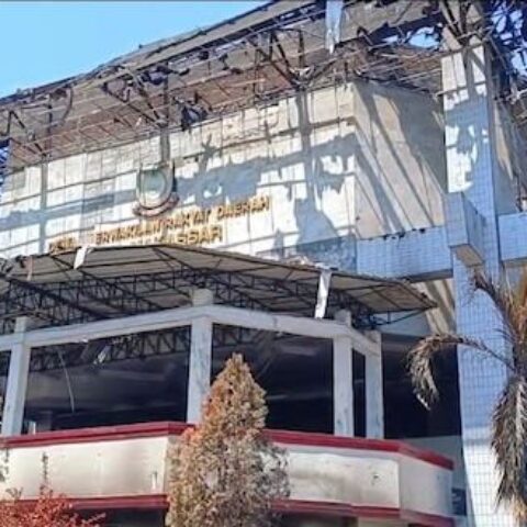 Mengenang Malam 29 Agustus 2024, Dua Gedung DPRD di Makassar Dilalap Api