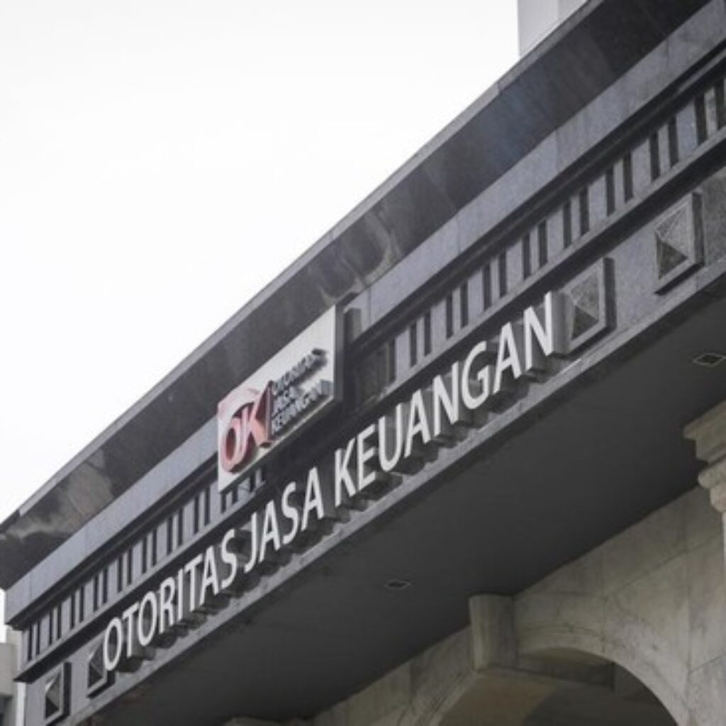 OJK Catat 1.277 Sanksi ke Pelaku Pasar Modal, Termasuk Emiten Grup Bakrie dan Salim