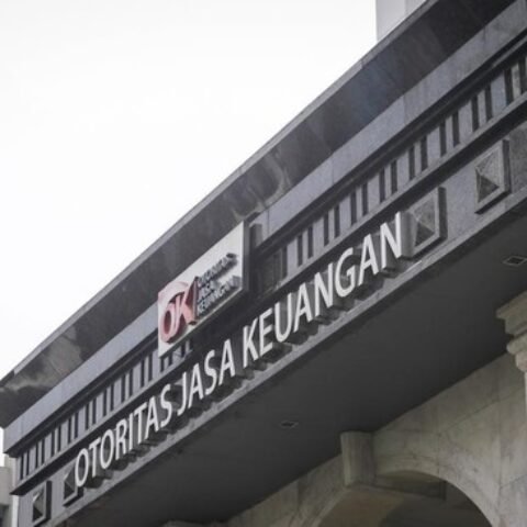 OJK Catat 1.277 Sanksi ke Pelaku Pasar Modal, Termasuk Emiten Grup Bakrie dan Salim