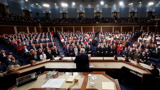 Operator Teleprompter Gedung Putih Denda Rp1 Miliar Kasus Insider Trading Pidato Trump 1 Operator Teleprompter Gedung Putih Denda Rp1 Miliar Kasus Insider Trading Pidato Trump