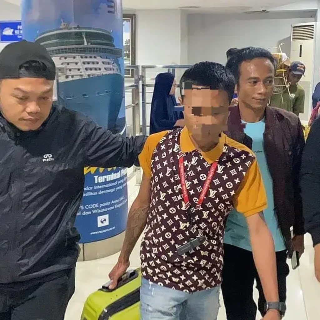 Pelaku Love Scamming Pemerasan Rp130 Juta Ditangkap di Pelabuhan Makassar