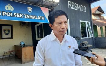 Polisi Buru Pelaku Pengrusakan Fasilitas Akademik di Kampus FMIPA UNM Makassar 6 Polisi Buru Pelaku Pengrusakan Fasilitas Akademik di Kampus FMIPA UNM Makassar