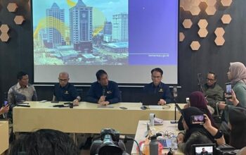 Purbaya Tegaskan Kemenkeu Ambil Alih Seluruh Saham BUMN di Whoosh 3 Purbaya Tegaskan Kemenkeu Ambil Alih Seluruh Saham BUMN di Whoosh