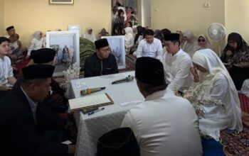 Putri Erwin Hatta Menikah di Depan Jenazah Ayah, Danny Pomanto Jadi Saksi 5 Putri Erwin Hatta Menikah di Depan Jenazah Ayah, Danny Pomanto Jadi Saksi