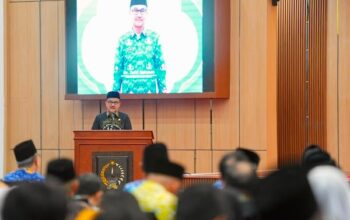 Sekda Jufri Rahman Buka Seminar Nasional MTQ VIII KORPRI, Bahas Pemanfaatan AI 5 Sekda Jufri Rahman Buka Seminar Nasional MTQ VIII KORPRI, Bahas Pemanfaatan AI