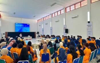 Semarak RI, PLN UP3 Makassar Selatan Edukasi Siswa dan Mahasiswa Magang soal K3 5 Semarak RI, PLN UP3 Makassar Selatan Edukasi Siswa dan Mahasiswa Magang soal K3