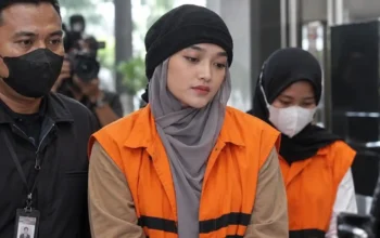 Nur Afifah Balqis Dijuluki Koruptor Termuda, Ditangkap KPK Saat Usia 24 Tahun hingga Divonis 4,5 Tahun 4 Nur Afifah Balqis Dijuluki Koruptor Termuda Ditangkap KPK Saat Usia 24 Tahun hingga Divonis 45 Tahun