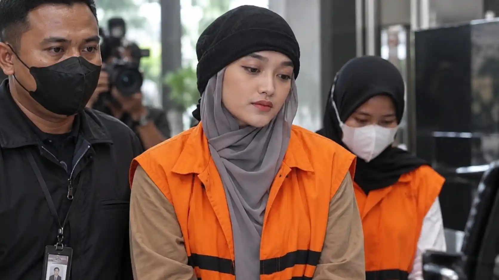 Nur Afifah Balqis Dijuluki Koruptor Termuda, Ditangkap KPK Saat Usia 24 Tahun hingga Divonis 4,5 Tahun 1 Nur Afifah Balqis Dijuluki Koruptor Termuda Ditangkap KPK Saat Usia 24 Tahun hingga Divonis 45 Tahun