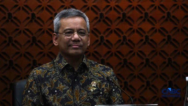 Cicilan Pertama KDMP Jatuh Tempo Esok Hari, Suahasil Buka Suara 1 Cicilan Pertama KDMP Jatuh Tempo Esok Hari, Suahasil Buka Suara