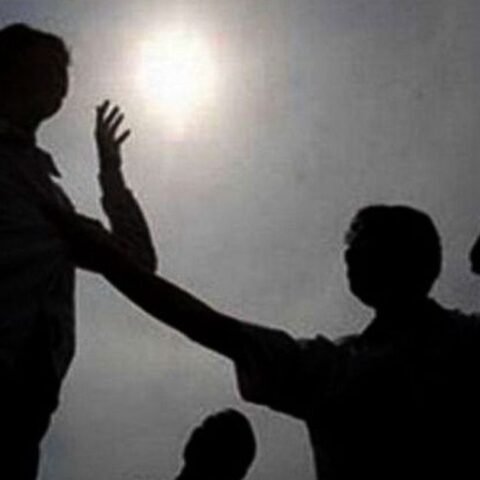 Diduga Lecehkan Anak, Pria di Jaktim Dihajar Massa hingga Babak Belur