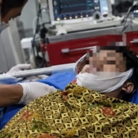 Foto rumah sakit yang disertakan untuk liputan peristiwa Al Markaz Makassar, wajah pada foto sumber telah disamarkan