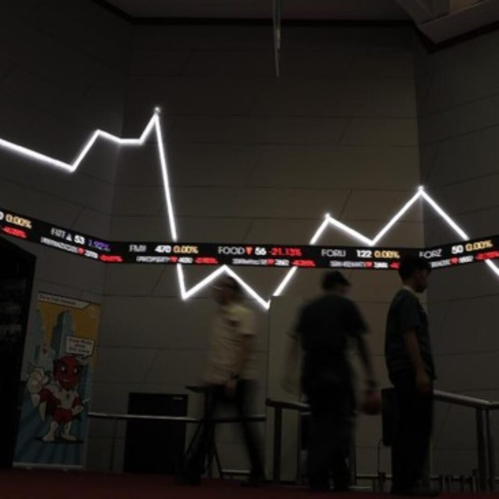 IHSG Tutup Melemah 0,38 Persen, Asing Net Sell Rp624,7 Miliar
