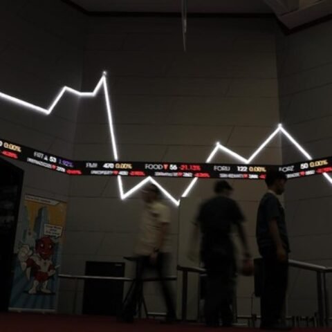 IHSG Tutup Melemah 0,38 Persen, Asing Net Sell Rp624,7 Miliar