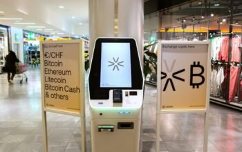 Aturan Pemerintah AS Bikin Ribuan ATM Bitcoin Tutup, Bitcoin Depot Bangkrut 5 Ilustrasi ATM Bitcoin terkait aturan pemerintah AS dan kebangkrutan Bitcoin Depot
