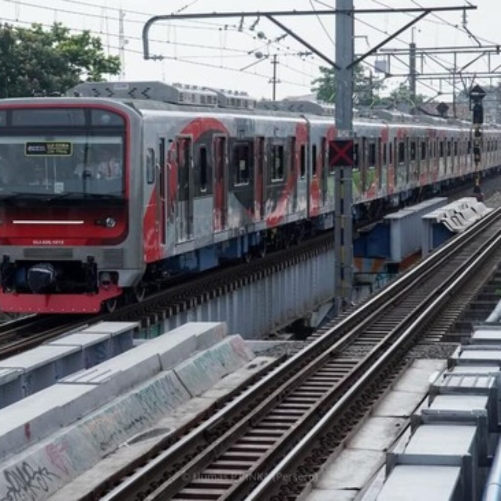 KAI Pesan 16 KRL Baru CLI-225, INKA Baru Kirim Segini