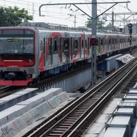 KAI Pesan 16 KRL Baru CLI-225, INKA Baru Kirim Segini