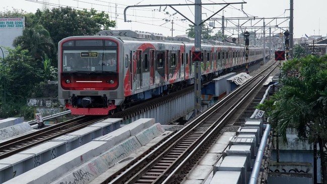 KAI Pesan 16 KRL Baru CLI-225, INKA Baru Kirim Segini 1 KAI Pesan 16 KRL Baru CLI-225, INKA Baru Kirim Segini