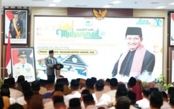 Menteri Agama Nasaruddin Umar Hadiri Maulid Nabi, Puji Kemajuan Sulbar 7 Menteri Agama Nasaruddin Umar Hadiri Maulid Nabi, Puji Kemajuan Sulbar