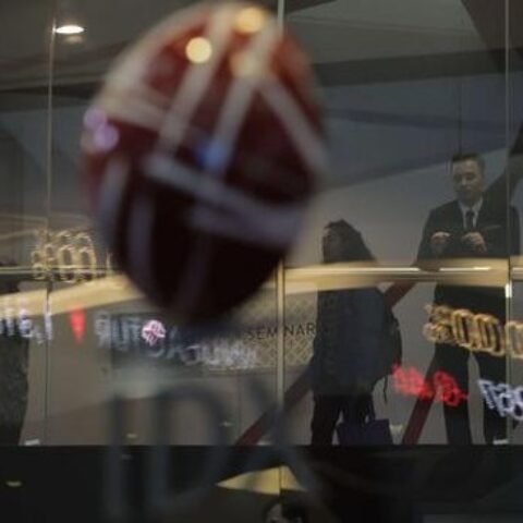 OJK Jelaskan Mekanisme Transaksi Saham BYAN Usai Isu Harga di Bawah Pasar 12 OJK Jelaskan Mekanisme Transaksi Saham BYAN Usai Isu Harga di Bawah Pasar