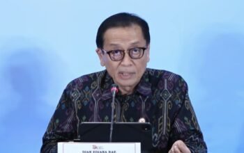 OJK Minta Bank Periksa Kemampuan Debitur Sebelum Naikkan Bunga Kredit 3 OJK Minta Bank Periksa Kemampuan Debitur Sebelum Naikkan Bunga Kredit