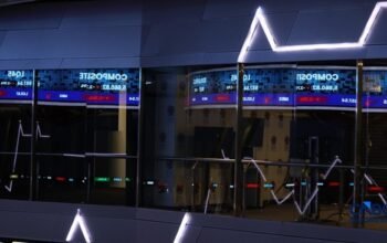 Pengendali MGLV Jual Saham di Harga Diskon Jelang Rights Issue