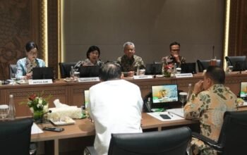 Pertemuan DPR, Menteri Keuangan, BI, OJK, dan Danantara Bahas Sinkronisasi Kebijakan