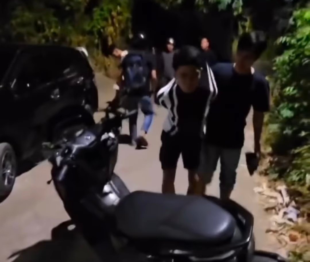 Polisi Menangkap Lima Pengelapan Geng Motor Warser di Makassar 1 Polisi Menangkap Lima Pengelapan Geng Motor Warser di Makassar