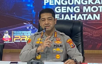 Polisi Mengungkap Penyebab Tawuran Geng Motor Bersenjata di Kota Makassar 7 Polisi Mengungkap Penyebab Tawuran Geng Motor Bersenjata di Kota Makassar