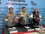 Polisi Tangkap 5 Pelaku Tawuran Viral di Tebet, Terlibat 2 Kelompok Bertikai