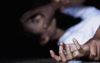 Pria di Bantaeng Ditangkap Diduga Menggauli Anak Kandungnya hingga Hamil 4 Pria di Bantaeng Ditangkap Diduga Menggauli Anak Kandungnya hingga Hamil
