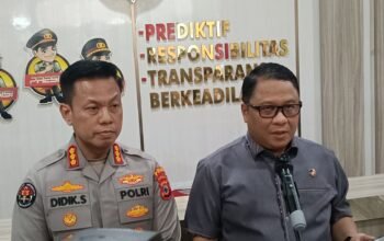 Soal Terduga Bandar Narkoba yang Tewas di Bulukumba, Ditresnarkoba Sebut Keluarga Tolak Autopsi Jenazah 5 Soal Terduga Bandar Narkoba yang Tewas di Bulukumba, Ditresnarkoba Sebut Keluarga Tolak Autopsi Jenazah
