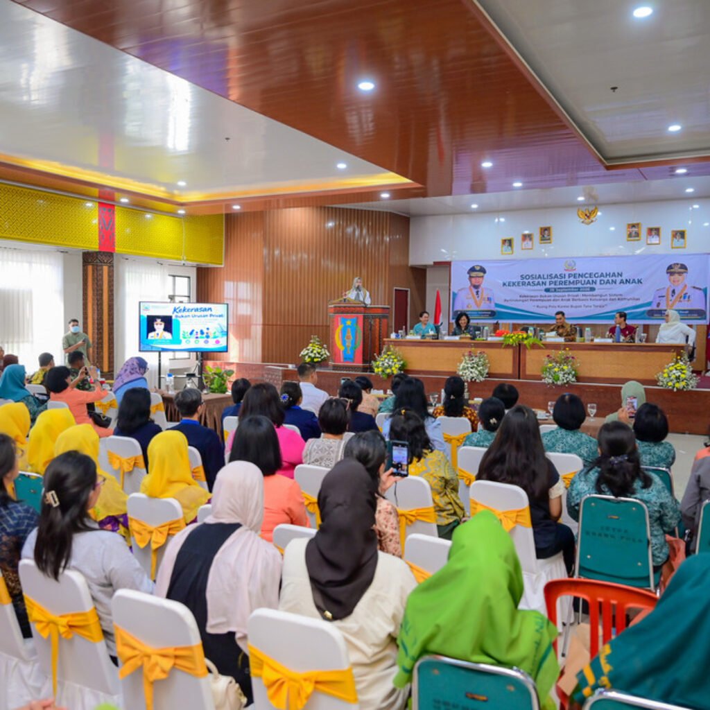 Wagub Fatmawati Ajak Keluarga dan Sekolah Dampingi Penggunaan Gawai Anak