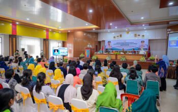 Wagub Fatmawati Ajak Keluarga dan Sekolah Dampingi Penggunaan Gawai Anak
