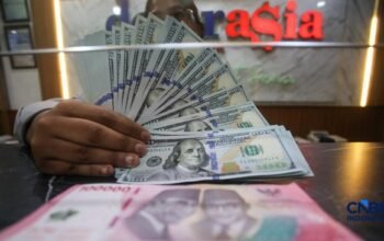 Bank Permata: Rupiah Melemah Karena Potensi Reklasifikasi Indonesia dari Pasar Berkembang Menjadi Standalone Market 5 Bank Permata: Rupiah Melemah Karena Potensi Reklasifikasi Indonesia dari Pasar Berkembang Menjadi Standalone Market