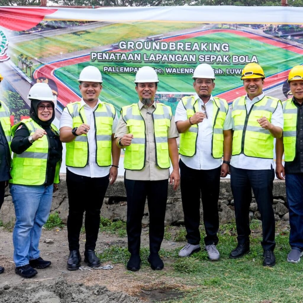 Gubernur Andi Sudirman Groundbreaking Revitalisasi Lapangan Sepak Bola Pallempang Luwu