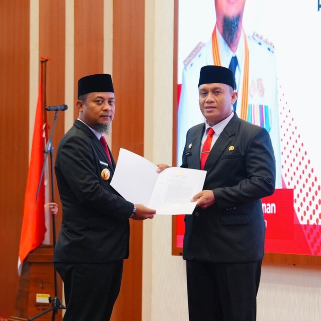 Gubernur Andi Sudirman Lantik Andi Winarno Eka Putra sebagai Pj Sekda Provinsi Sulsel