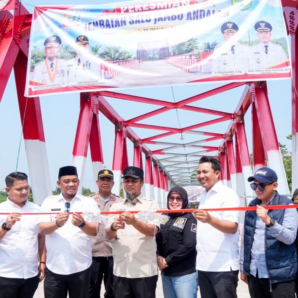 Gubernur Andi Sudirman Resmikan Jembatan Salujambu Andalan, Hubungkan Luwu dan Luwu Utara